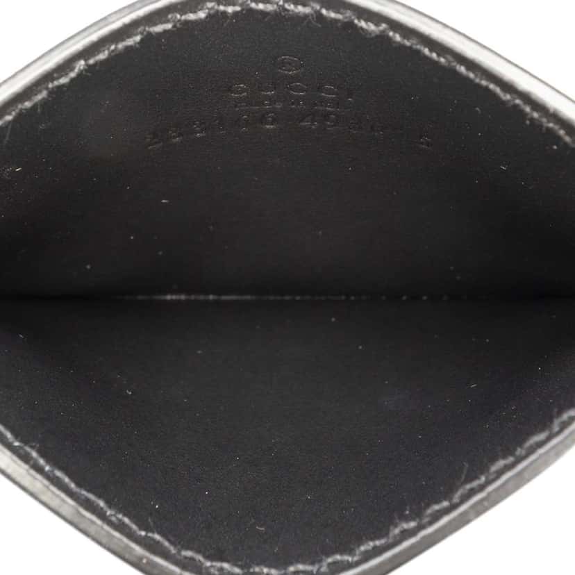 Gucci Guccissima Card Holder Black Leather Never worn - Model View