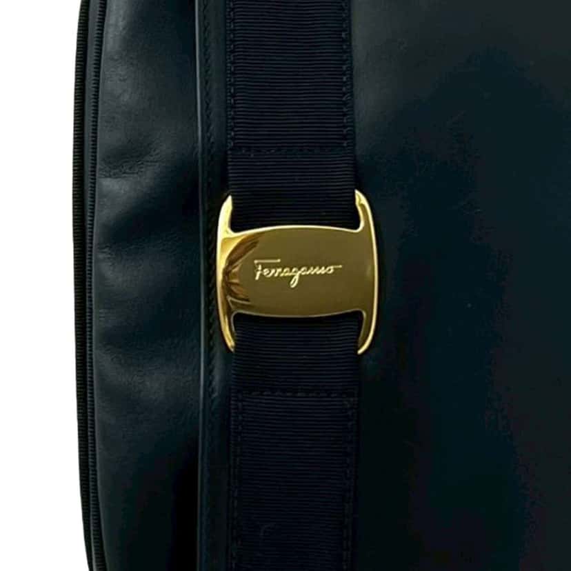 Salvatore Ferragamo Calfskin Vara Crossbody Blue Leather Good condition - Box View