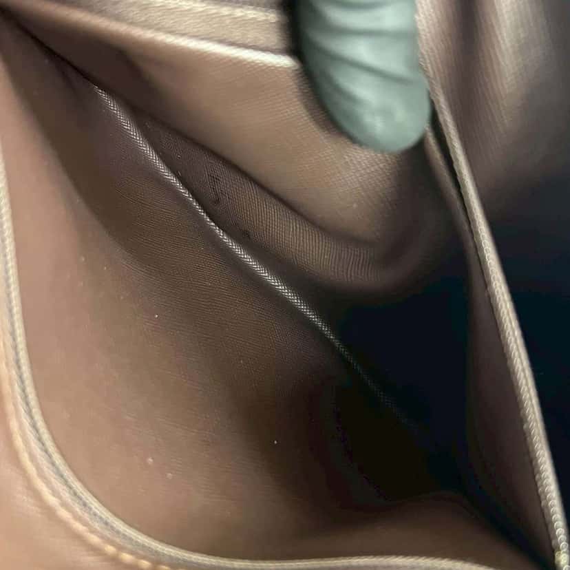 Burberry Vintage Check Canvas Crossbody Brown Canvas Good condition - Model View