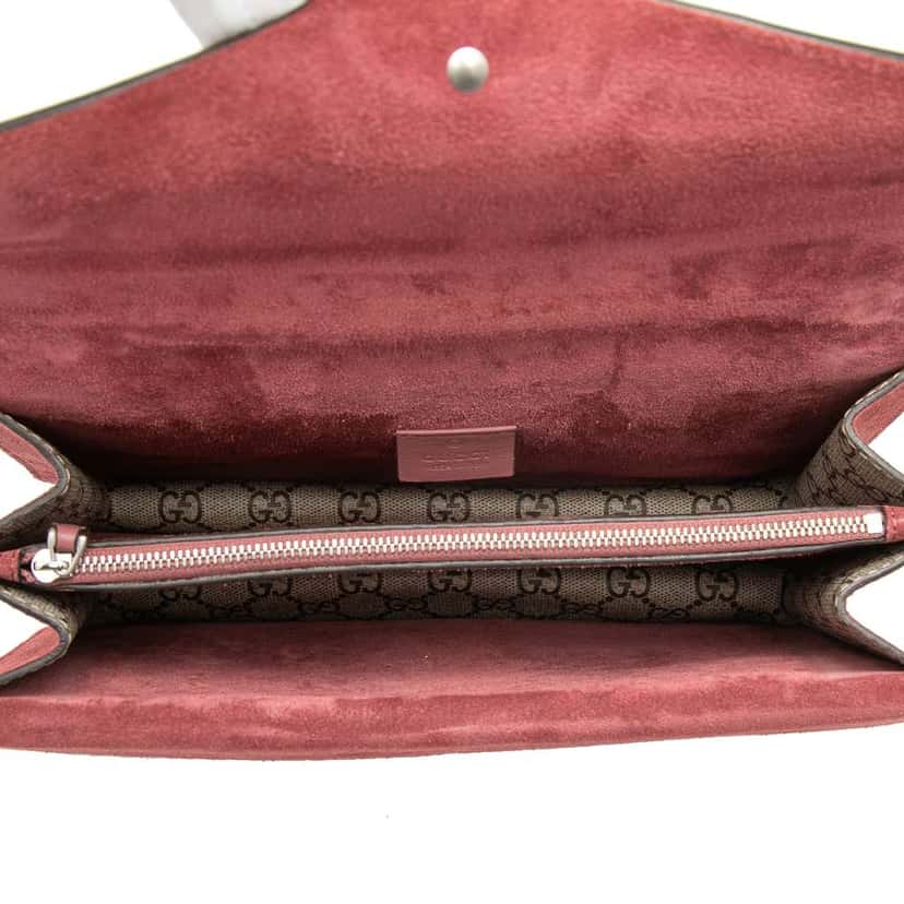 Gucci Medium GG Supreme Blooms Dionysus Shoulder Bag Beige Very good condition - Model View