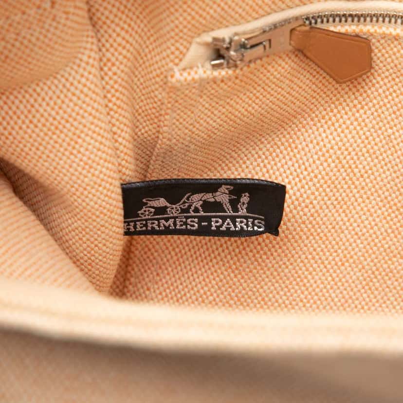 Hermès Canvas Fourre Tout Besace MM Orange Canvas Good condition - Box View