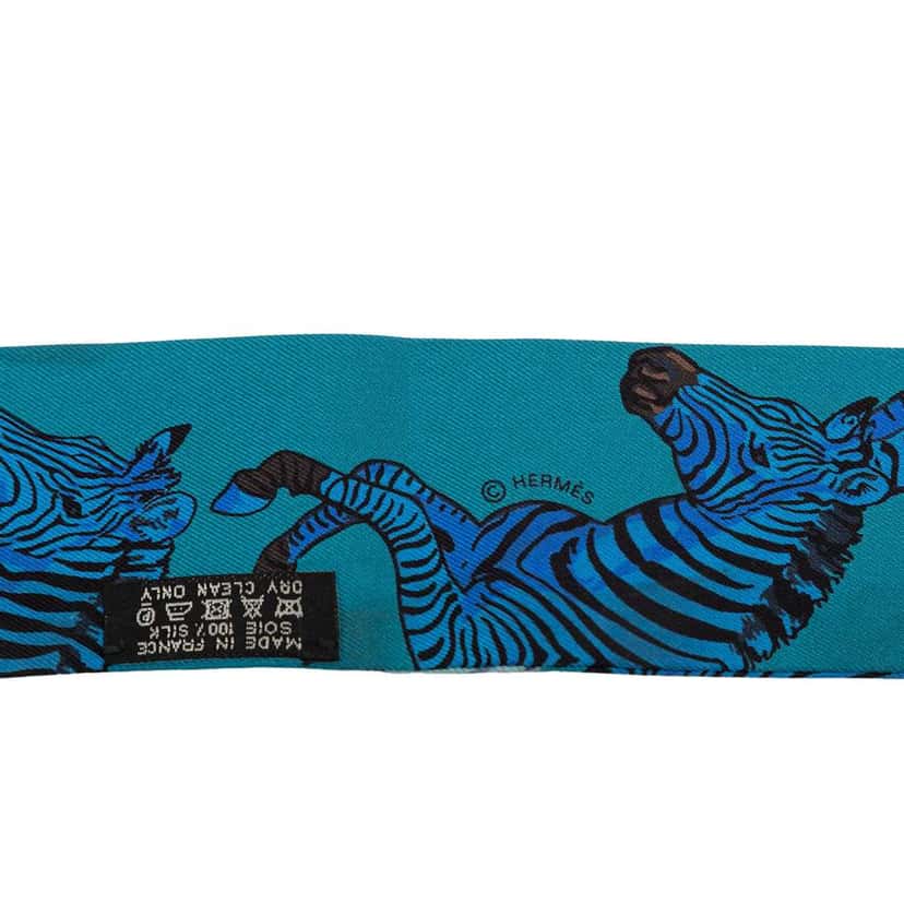 Hermès Les Zebres Silk Twilly Scarf Blue Silk Good condition - Inside View