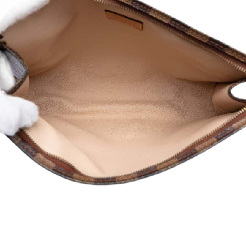 Louis Vuitton Damier Ebene Toiletry Pouch 26 Brown Good condition - Model View