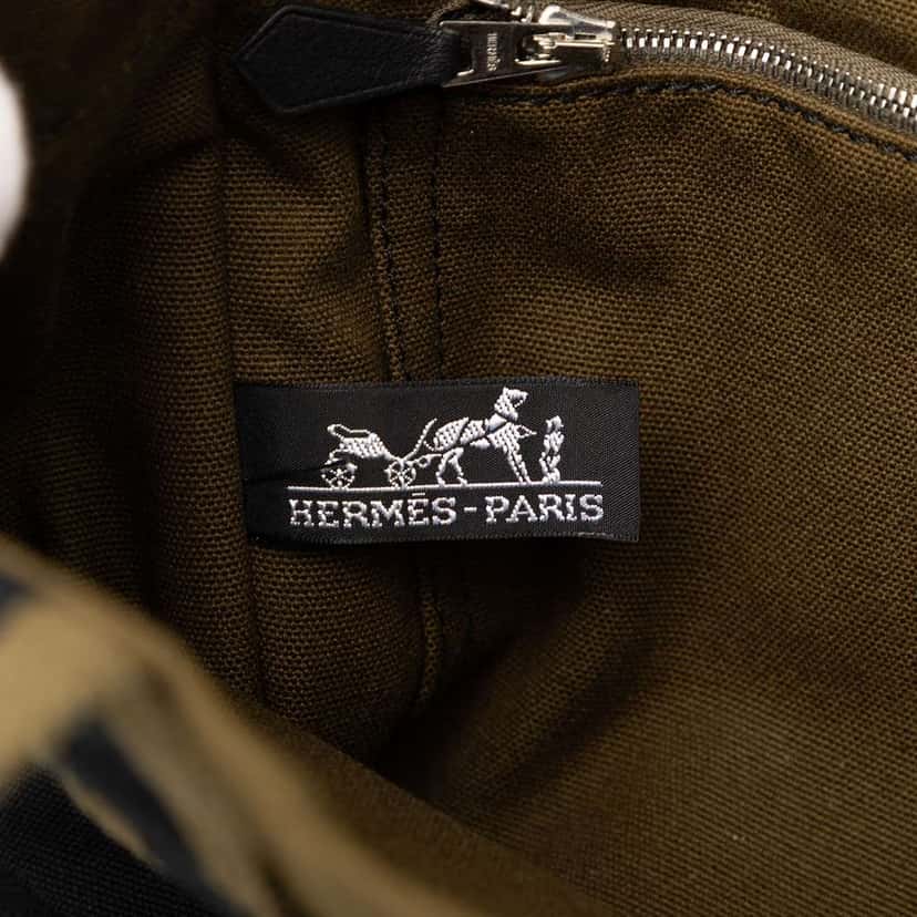 Hermès Bicolor Canvas Fourre Tout PM Black Canvas Good condition - Box View