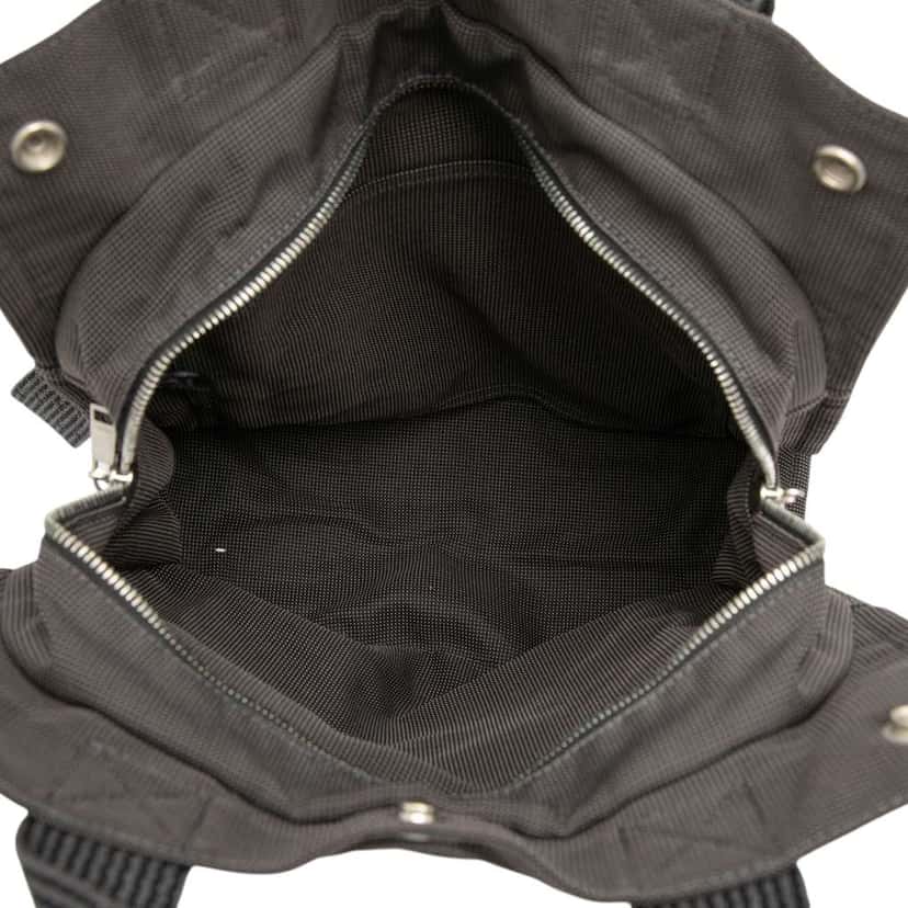 Hermès Canvas Herline Backpack MM Grey Canvas Good condition - Model View