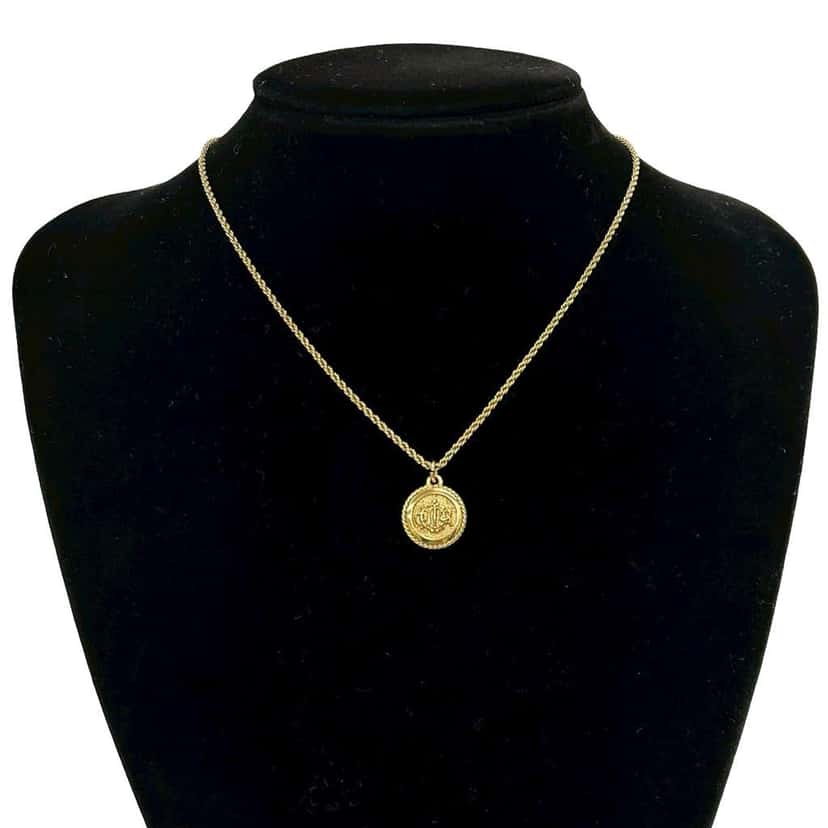 Dior Gold Plated Logo Round Emblem Pendant Necklace Gold Metal Good condition - Box View