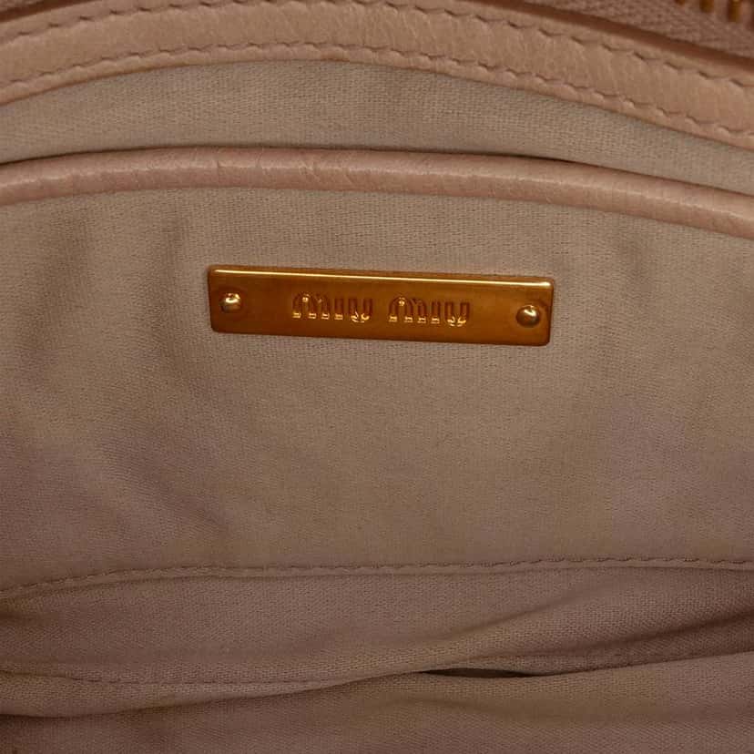 Miu Miu Quilted Leather Push Lock Flap Beige Leather Good condition - Box View