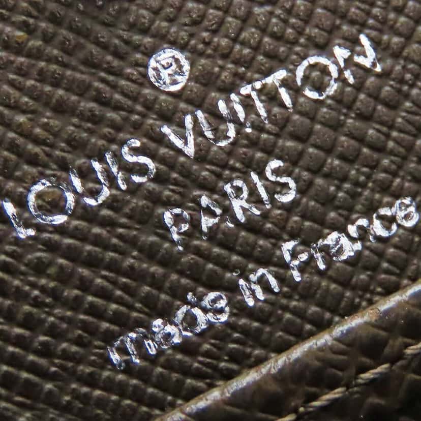 Louis Vuitton Taiga Porte Monnaie Boite Coin Case Brown Leather Very good condition - Box View