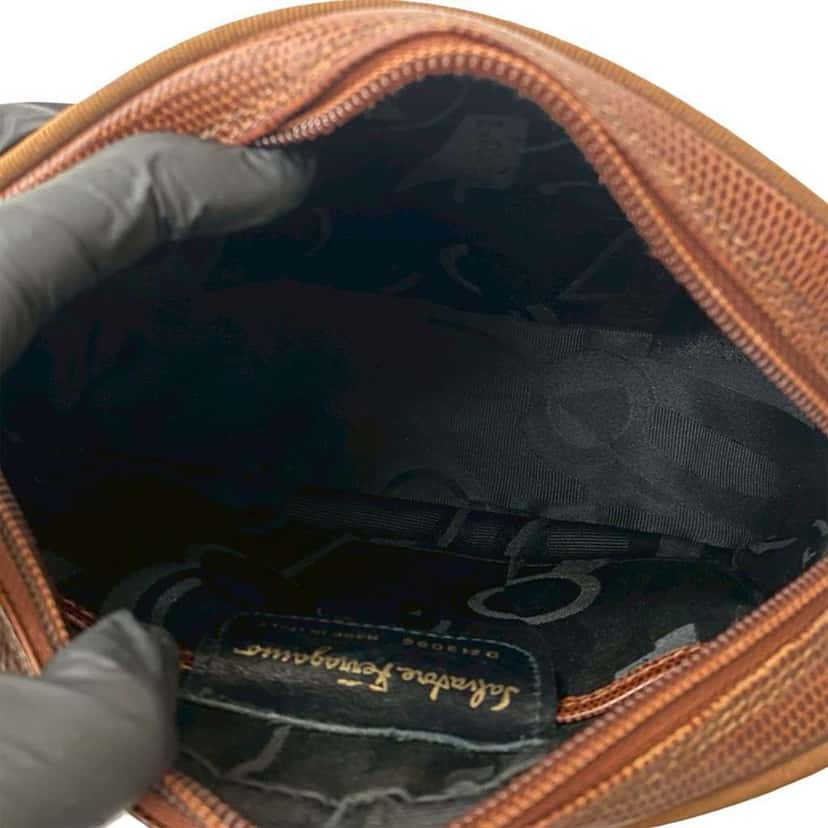 Salvatore Ferragamo Lizard Embossed Leather Vara Crossbody Brown Leather Good condition - Box View
