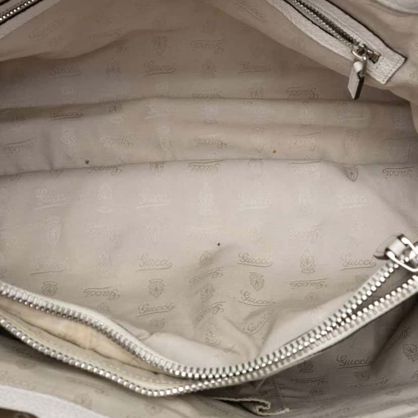 Gucci Medium GG Canvas Bamboo Libeccio Tote Beige Good condition - Model View