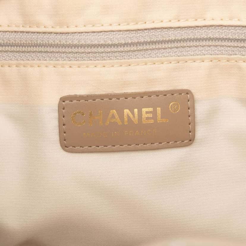Chanel New Travel Line Nylon Tote Beige Good condition - Box View