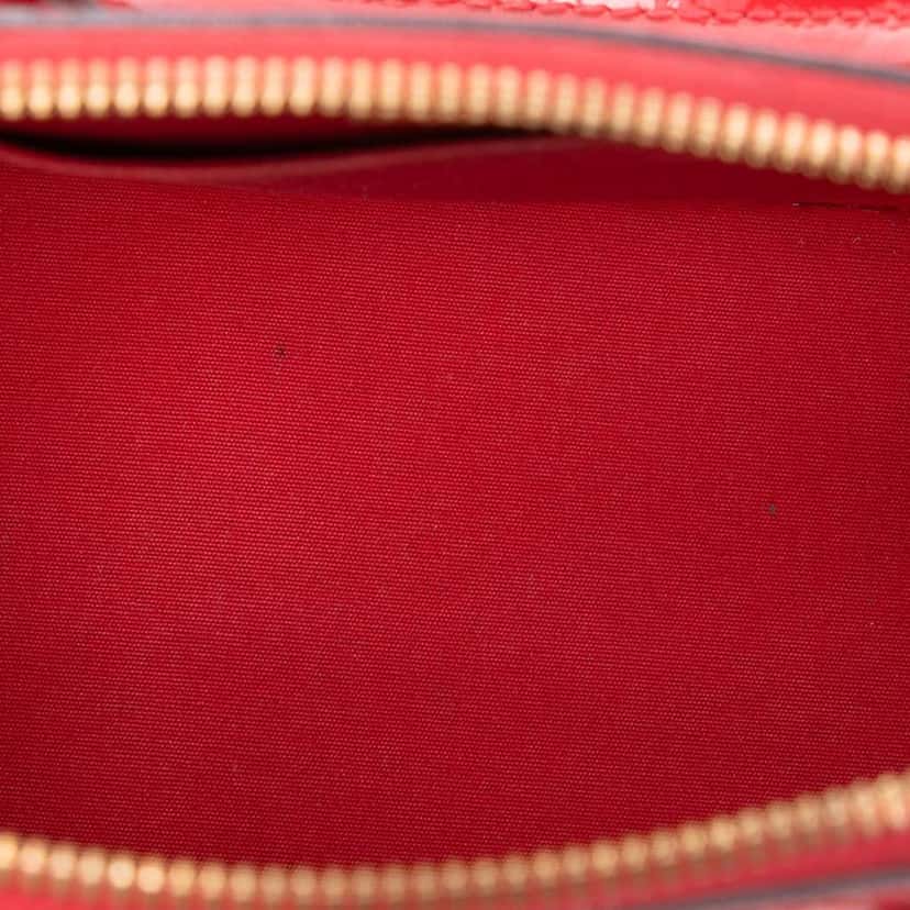 Louis Vuitton Monogram Vernis Alma BB Red Leather Good condition - Model View
