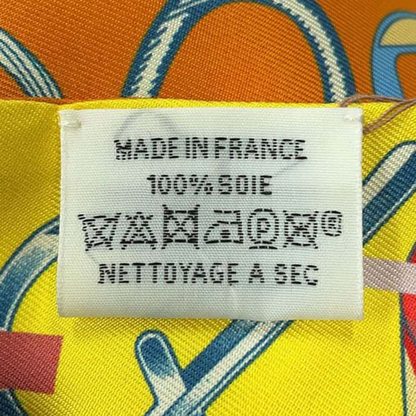 Hermès Do Re Boucles Silk Twilly Scarf Orange Silk Very good condition - Model View