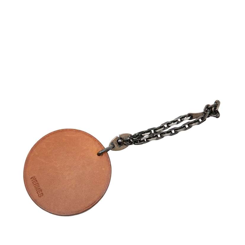 Hermès Leather Bear Bag Charm Brown Leather Good condition - Model View