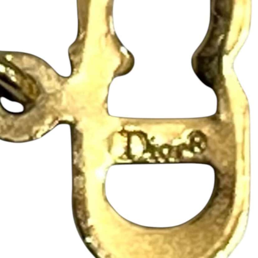 Dior Gold Plated CD Logo Pendant Necklace Gold Metal Good condition - Model View