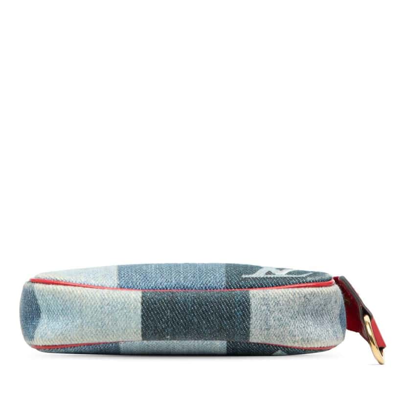 Louis Vuitton Micro Monogram Denim Patchwork Pochette Accessoires Blue Denim Good condition - Inside View