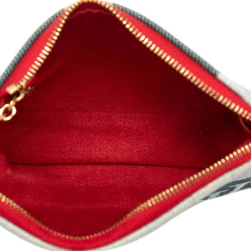 Louis Vuitton Micro Monogram Denim Patchwork Pochette Accessoires Blue Denim Good condition - Model View