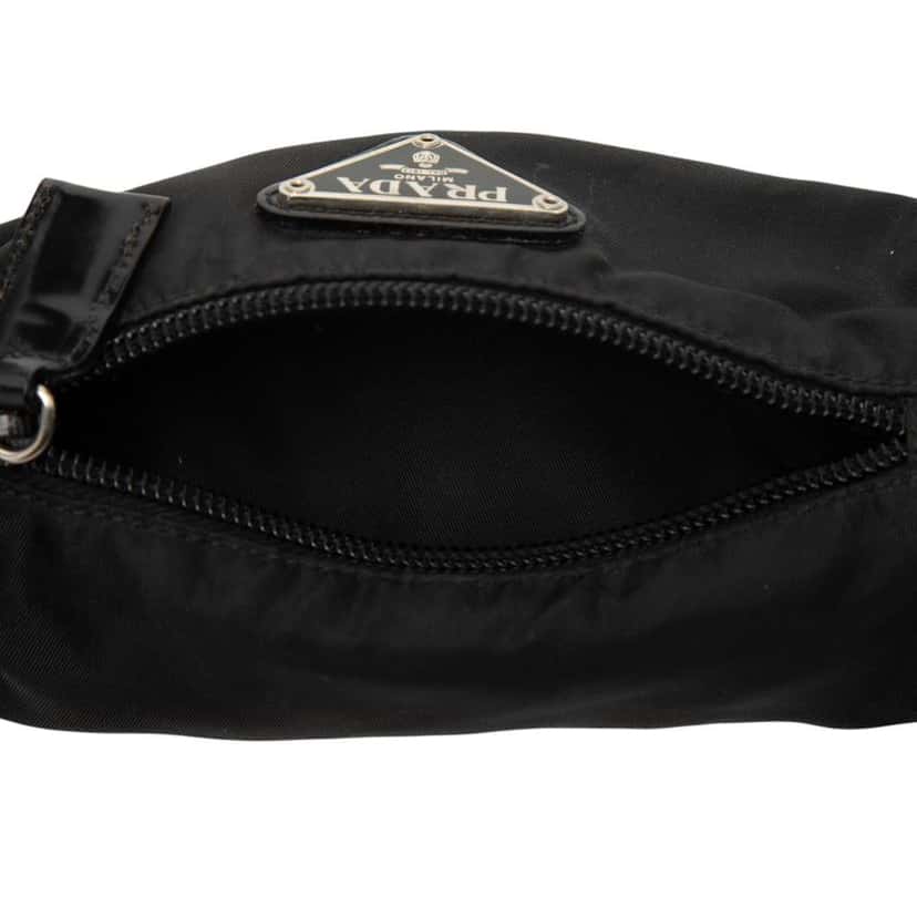 Prada Tessuto Pouch Black Good condition - Model View