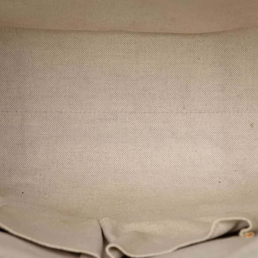 Gucci Guccissima Mayfair Tote White Leather Very good condition - Model View