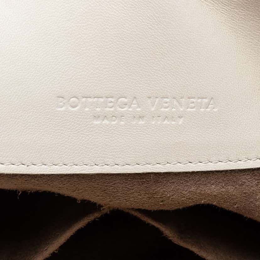 Bottega Veneta Intrecciato Trimmed Lambskin Grommet Top Handle Bag White Leather Very good condition - Box View