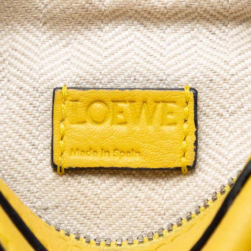 Loewe Nano Calfskin Puzzle Satchel Yellow Leather Very good condition - Box View