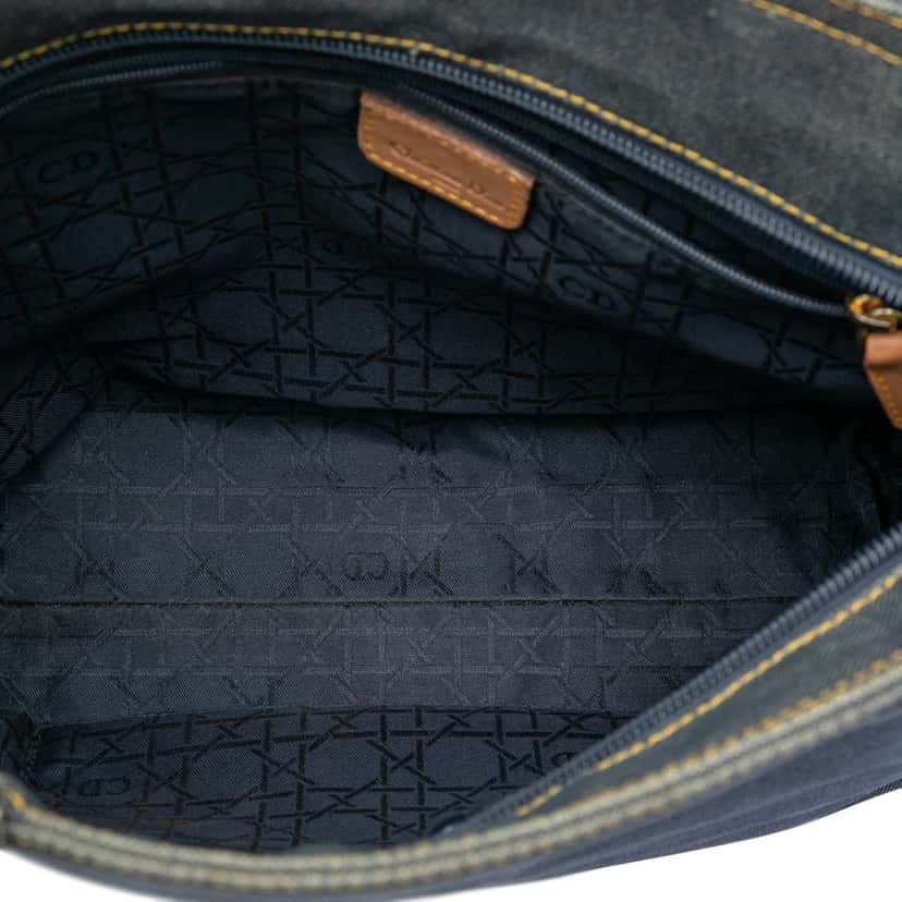 Dior Denim Malice Tote Blue Denim Very good condition - Model View