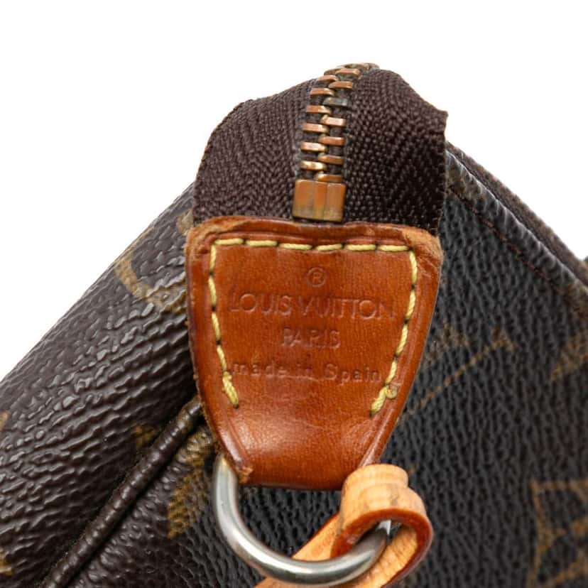 Louis Vuitton Monogram Pochette Accessoires Brown Very good condition - Box View