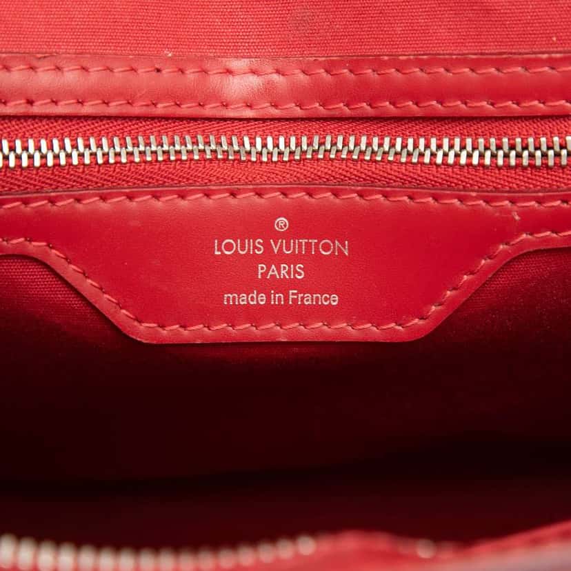 Louis Vuitton Epi Brea MM Red Leather Very good condition - Box View