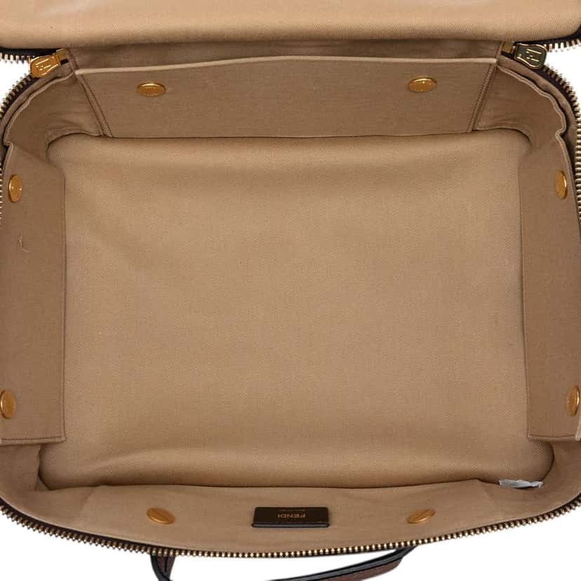 Fendi Zucca Coated Canvas Karligraphy Travel Bag Brown Canvas Very good condition - Model View