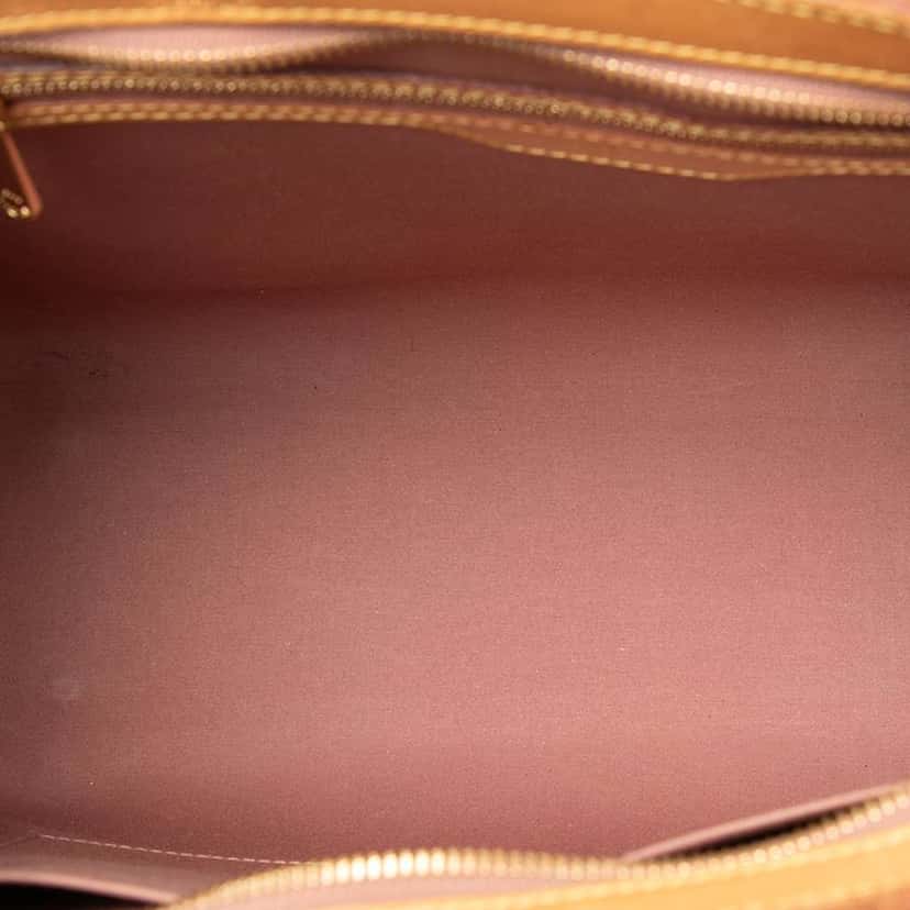 Louis Vuitton Monogram Vernis Brea MM Brown Leather Good condition - Model View