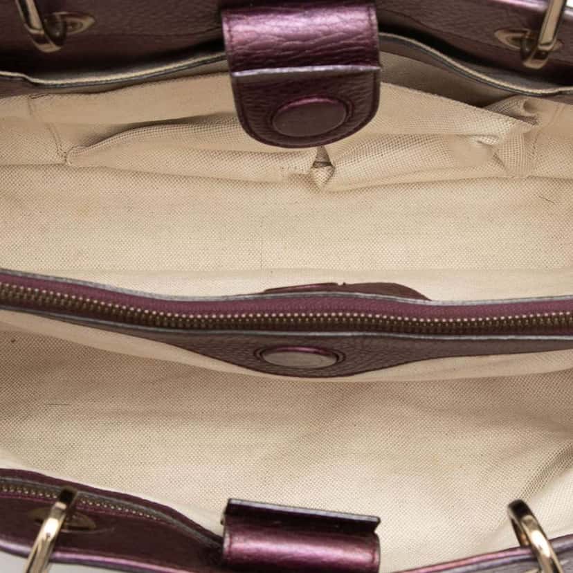 Gucci Medium Calfskin Bamboo Shopper Satchel Purple Leather Good condition - Model View