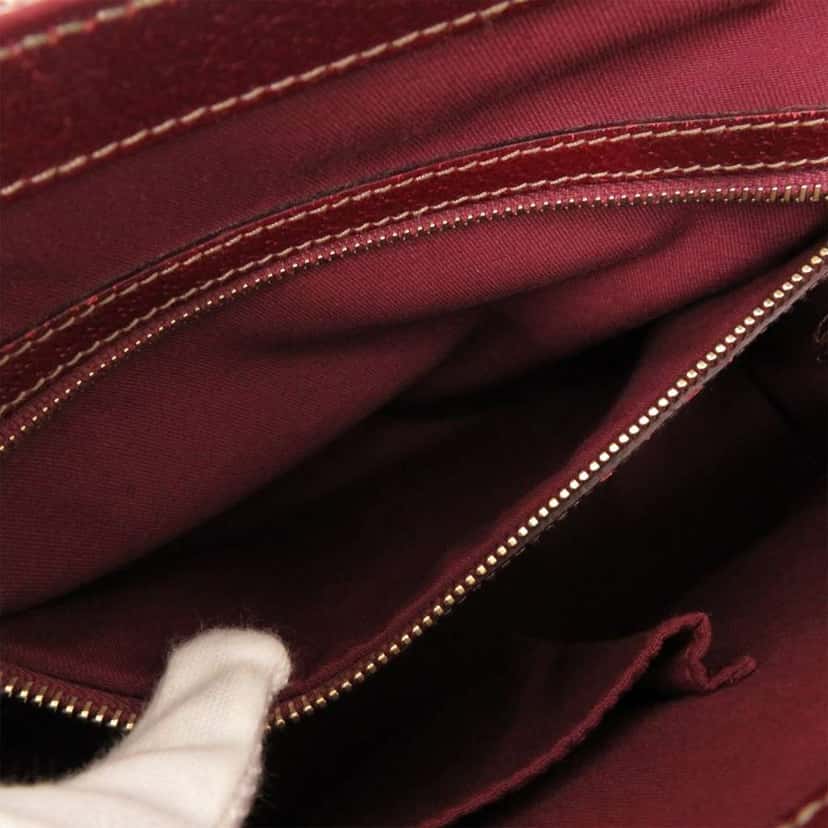 Gucci GG Canvas Nailhead Handbag Beige Canvas Good condition - Model View