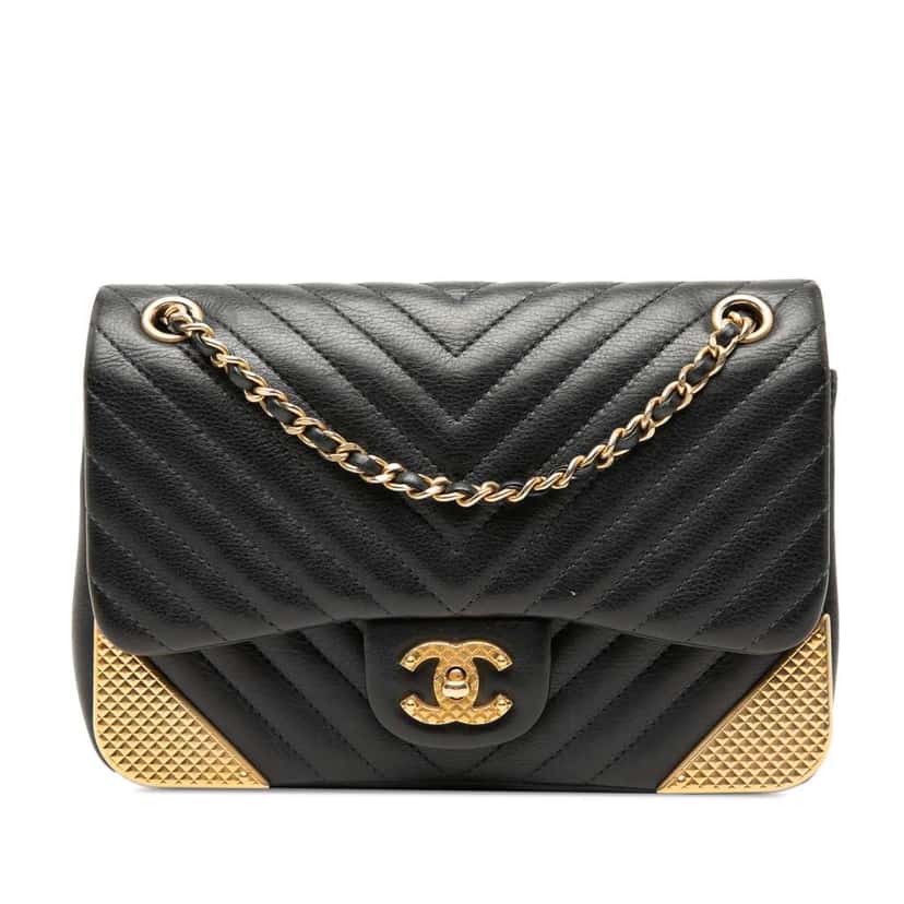 Chanel Mini Chevron Calfskin Rock The Corner Flap Black Leather Good condition - Front View