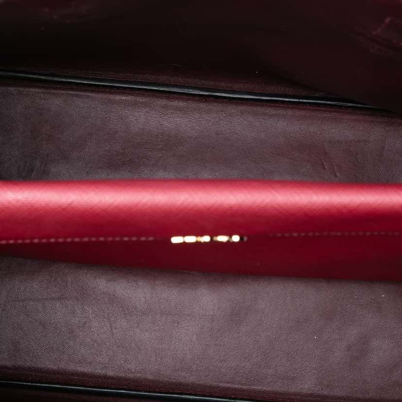 Prada Medium Saffiano Cuir Double Handle Satchel Red Leather Very good condition - Model View