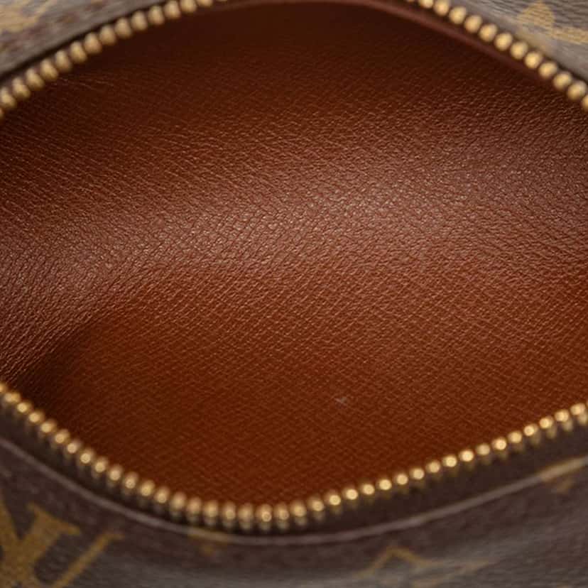 Louis Vuitton Monogram Papillon Pochette Brown Fair condition - Model View