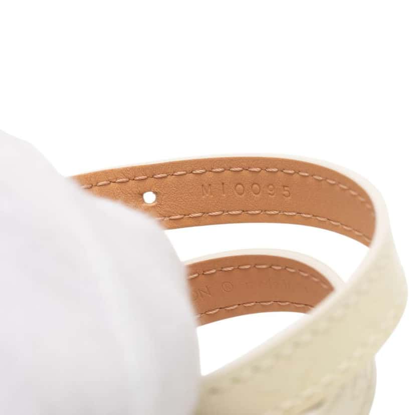 Louis Vuitton Monogram Vernis Triple Tour Wrap Bracelet White Leather Good condition - Box View