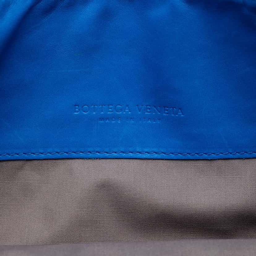 Bottega Veneta Nappa Intrecciato Flap Crossbody Blue Leather Good condition - Box View