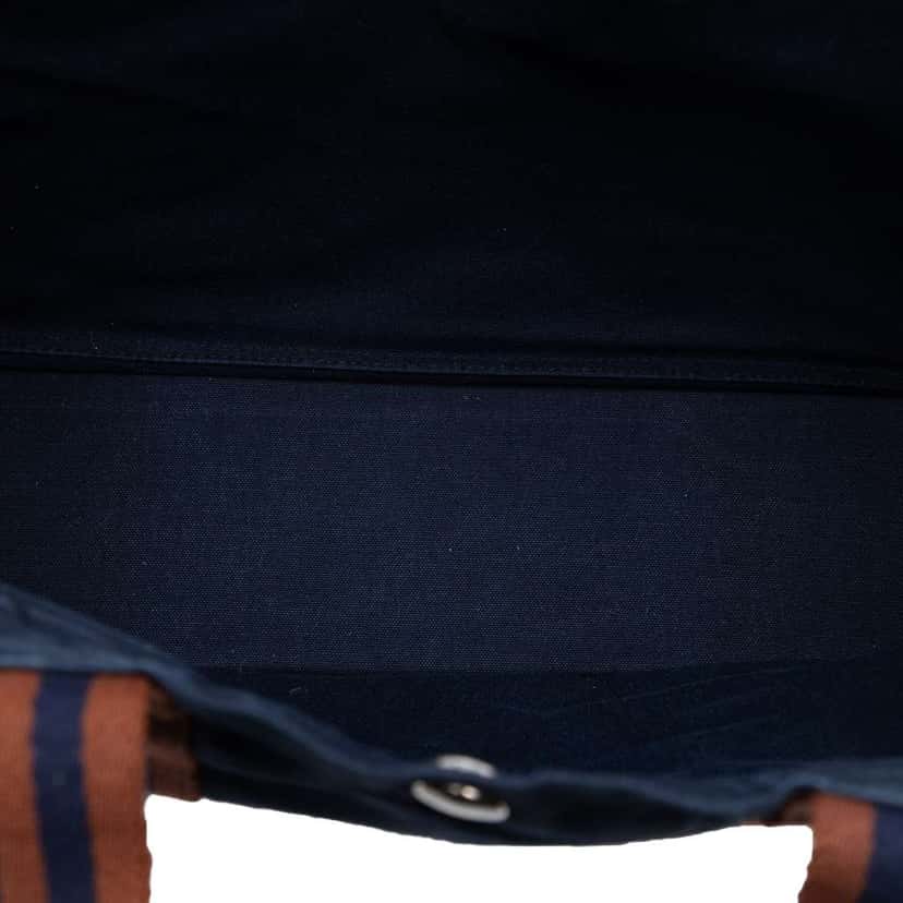 Hermès Canvas Fourre Tout MM Blue Canvas Good condition - Model View