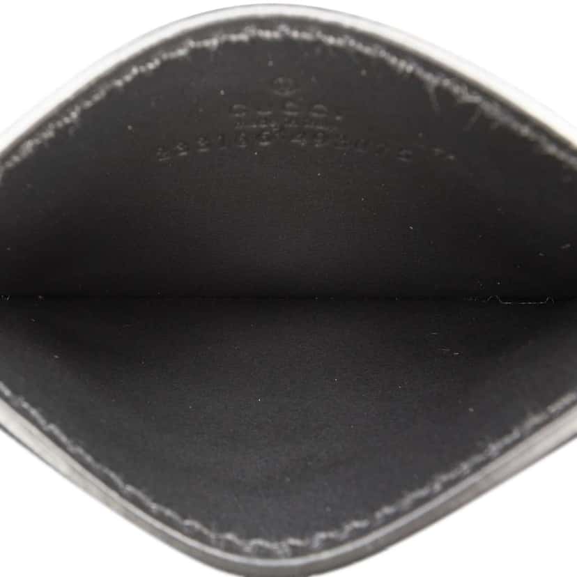 Gucci Guccissima Card Holder Black Leather Never worn - Model View