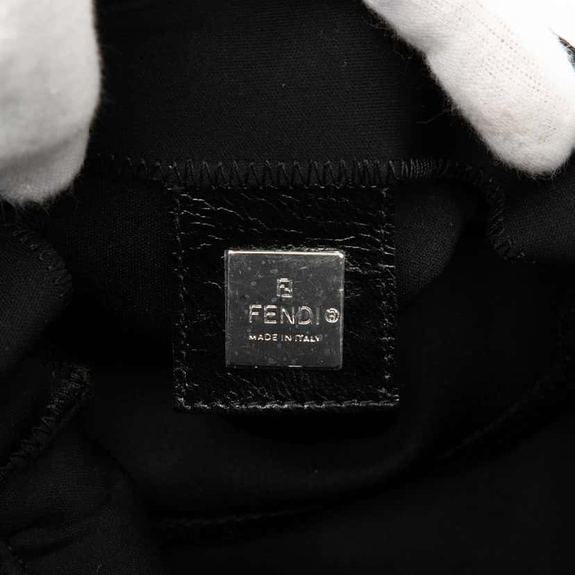 Fendi Neoprene Baguette Black Good condition - Box View