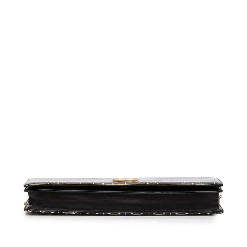 Chanel Paris Moscou Vinyl Moujik Clutch with Chain Black Very good condition - Inside View