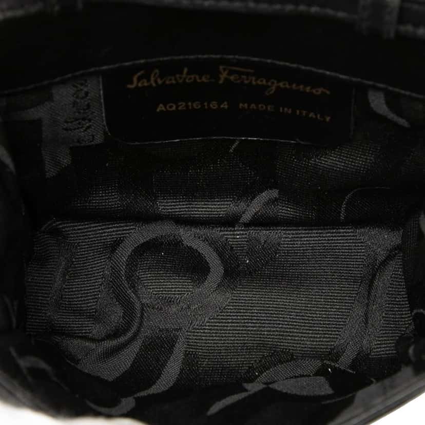 Salvatore Ferragamo Mini Leather Vara Bow Crossbody Black Leather Good condition - Model View