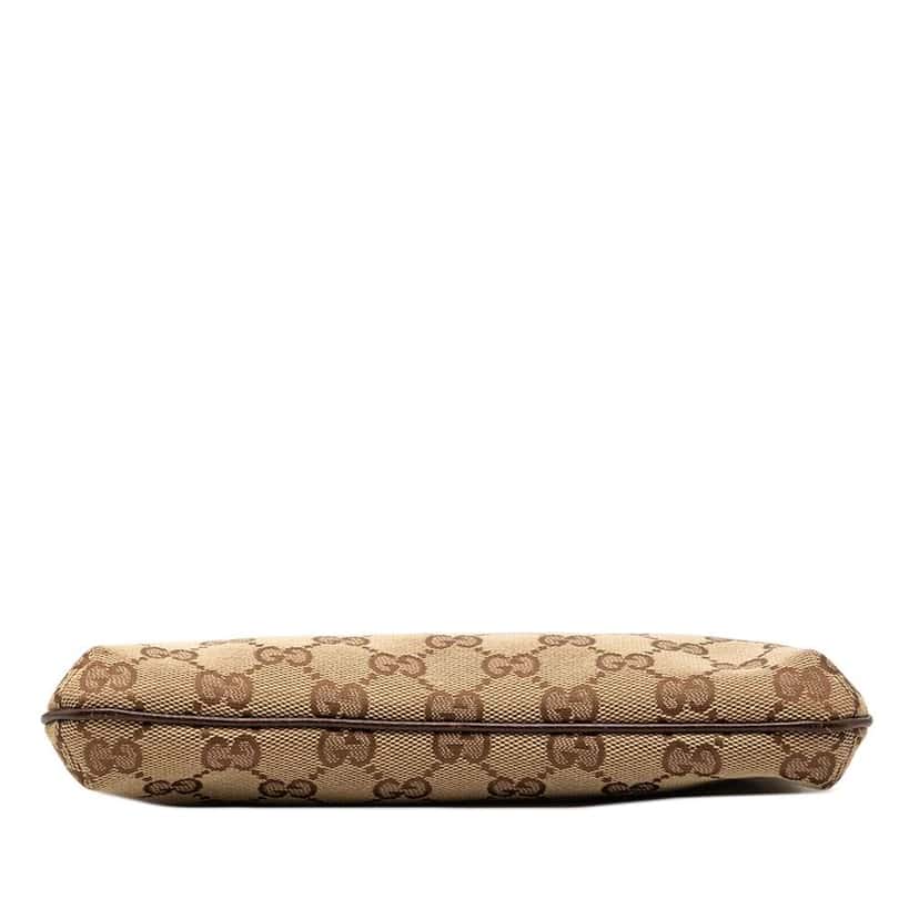 Gucci GG Canvas Bumble Bee Charm Pochette Beige Good condition - Inside View