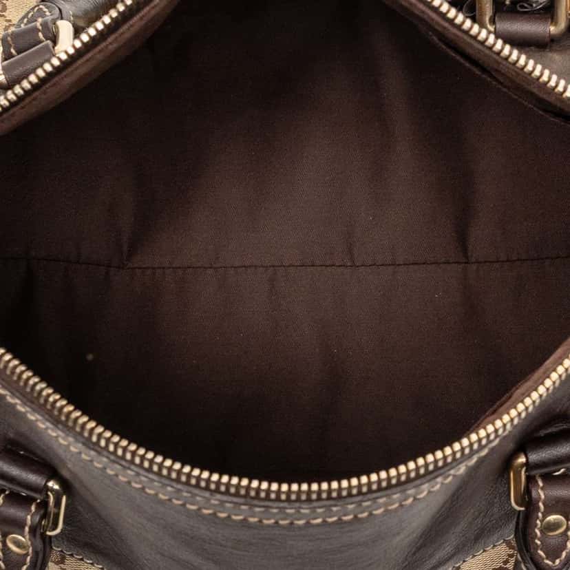 Gucci GG Canvas Trophy Boston Bag Beige Canvas Good condition - Model View