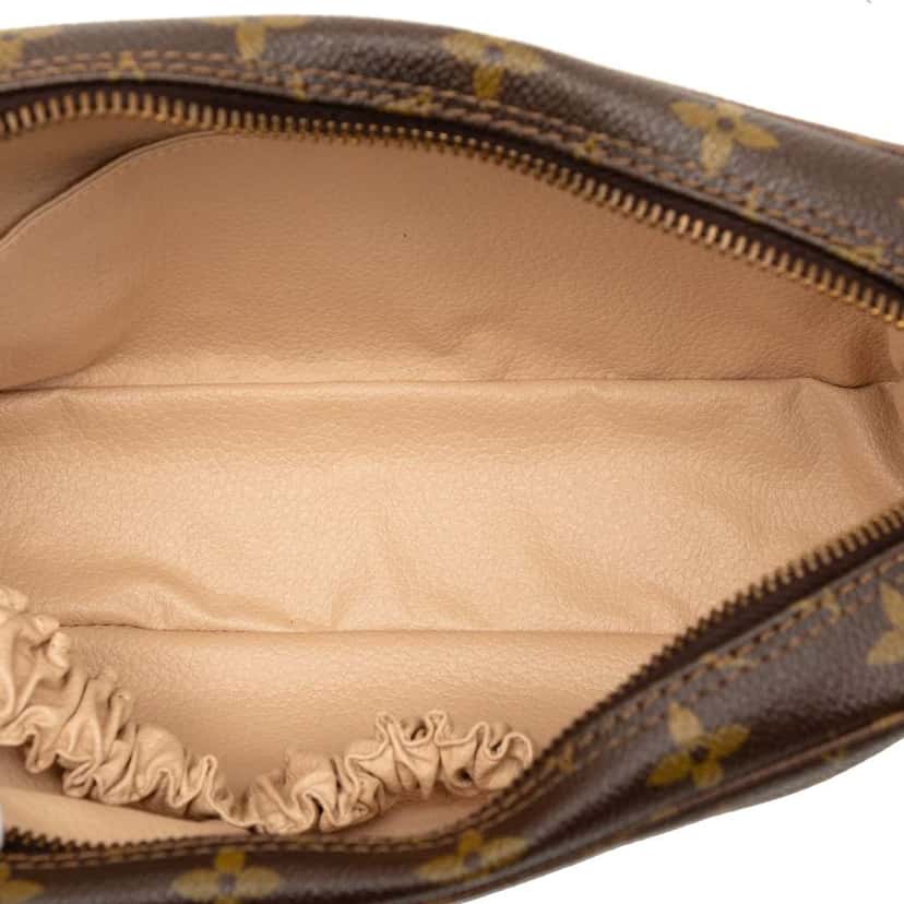 Louis Vuitton Monogram Trousse Toilette 23 Brown Very good condition - Model View