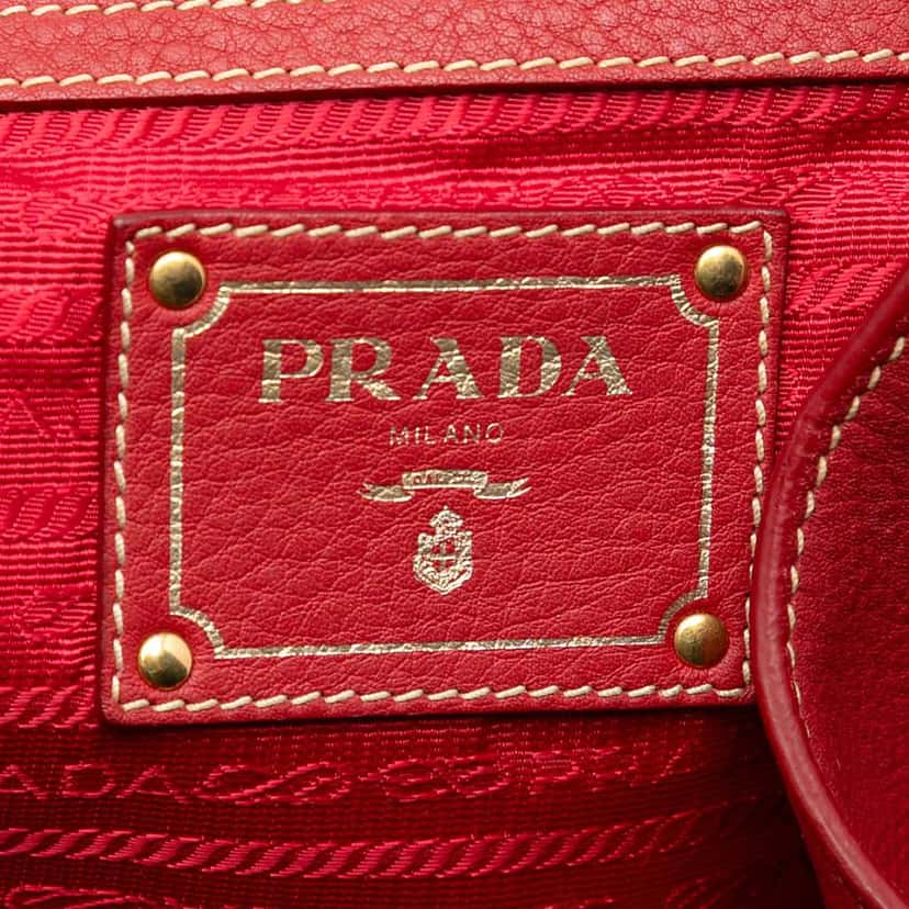 Prada Vitello Daino Open Convertible Tote Red Leather Good condition - Box View