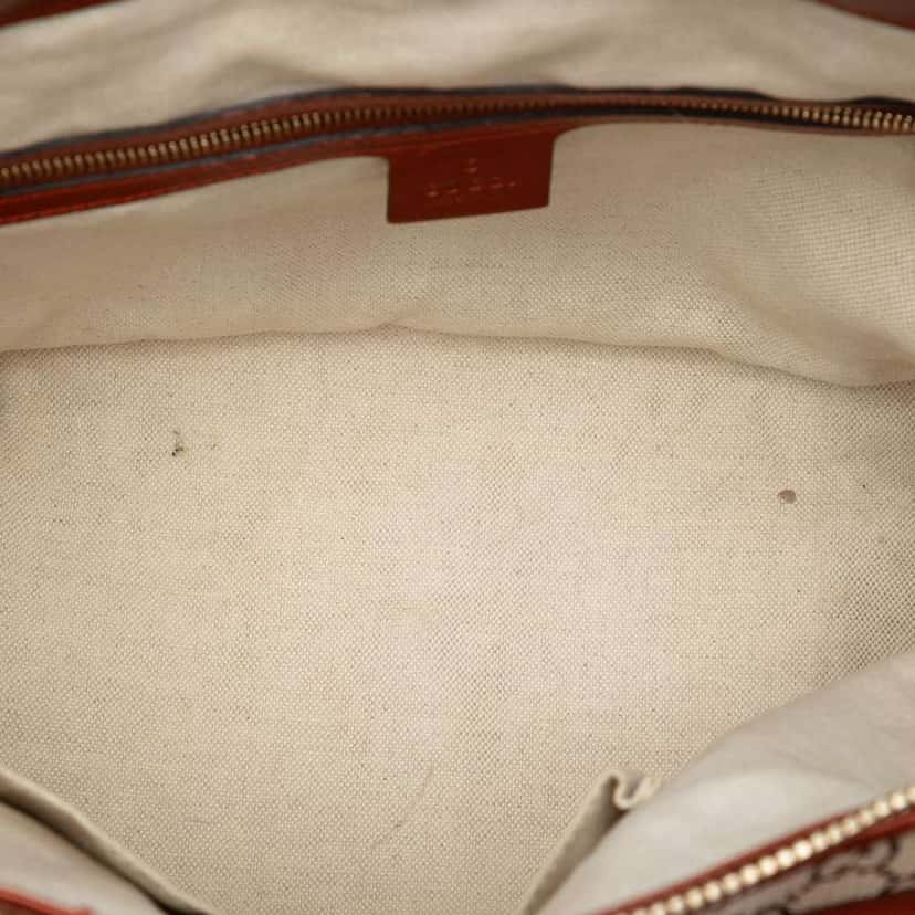 Gucci GG Canvas Heart Bit Satchel Beige Good condition - Model View