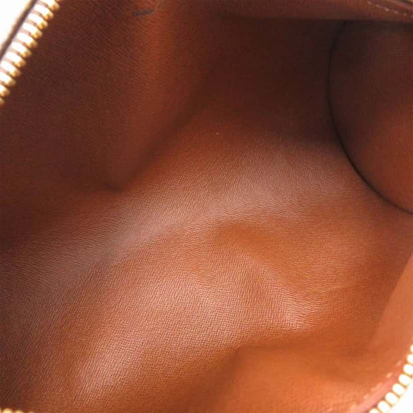 Louis Vuitton Monogram Papillon 26 Brown Good condition - Model View