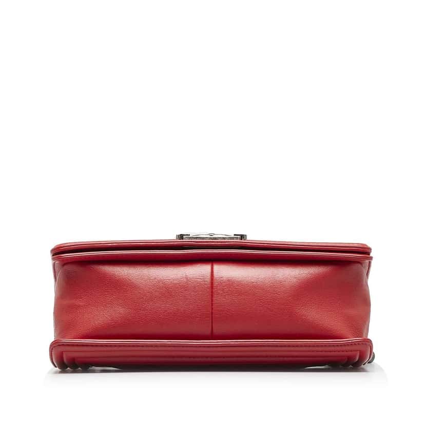 Chanel Old Medium Calfskin Double Stitch Boy Flap Red Leather Very good condition - Model View