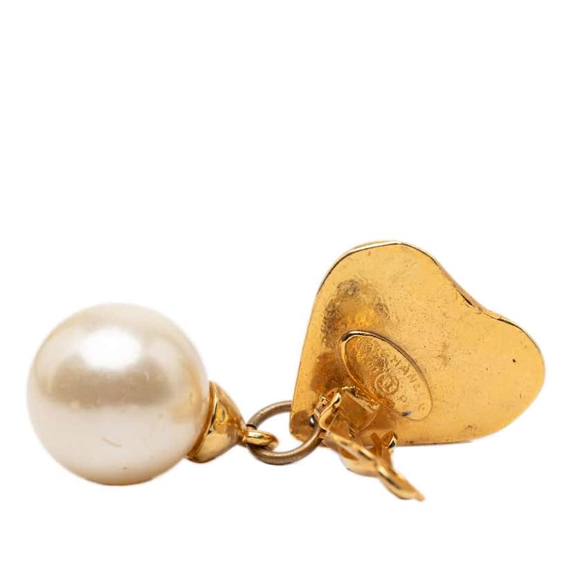 Chanel CC Gold Plated Faux Pearl Heart Drop Clip On Earrings Gold Metal Very good condition - Inside View